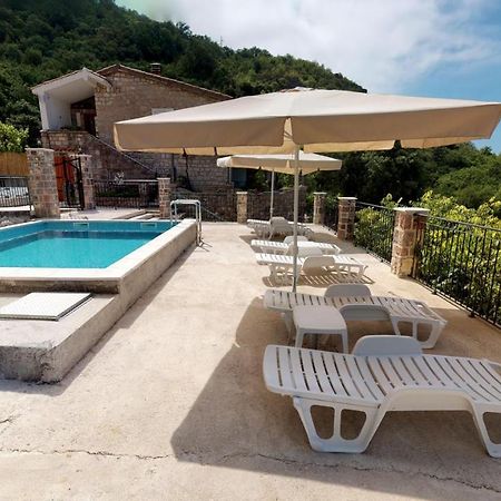 Luka Villa Bečići Exteriör bild