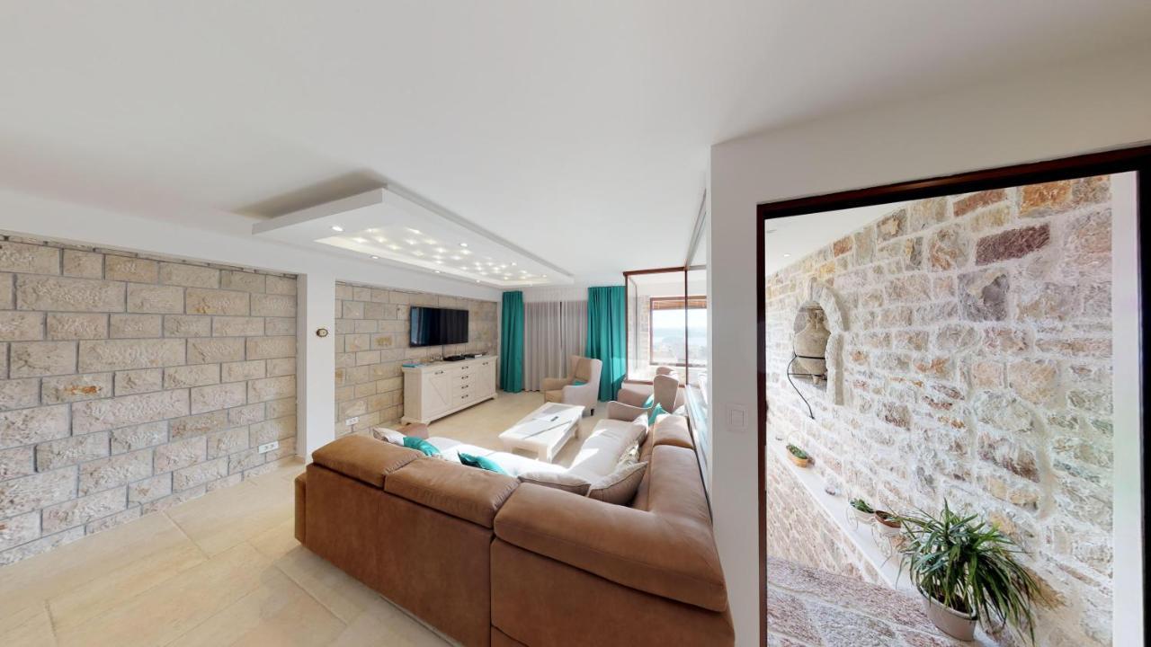 Luka Villa Bečići Exteriör bild