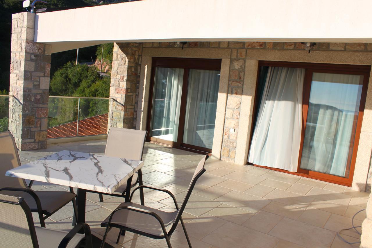 Luka Villa Bečići Exteriör bild