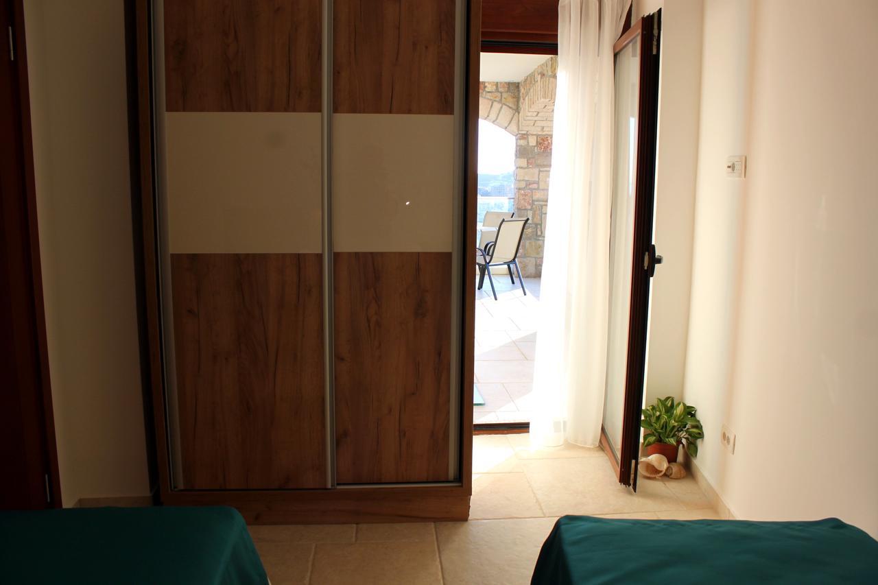 Luka Villa Bečići Exteriör bild