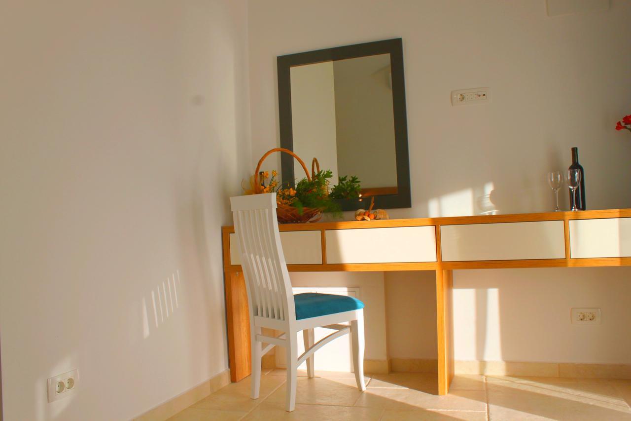 Luka Villa Bečići Exteriör bild
