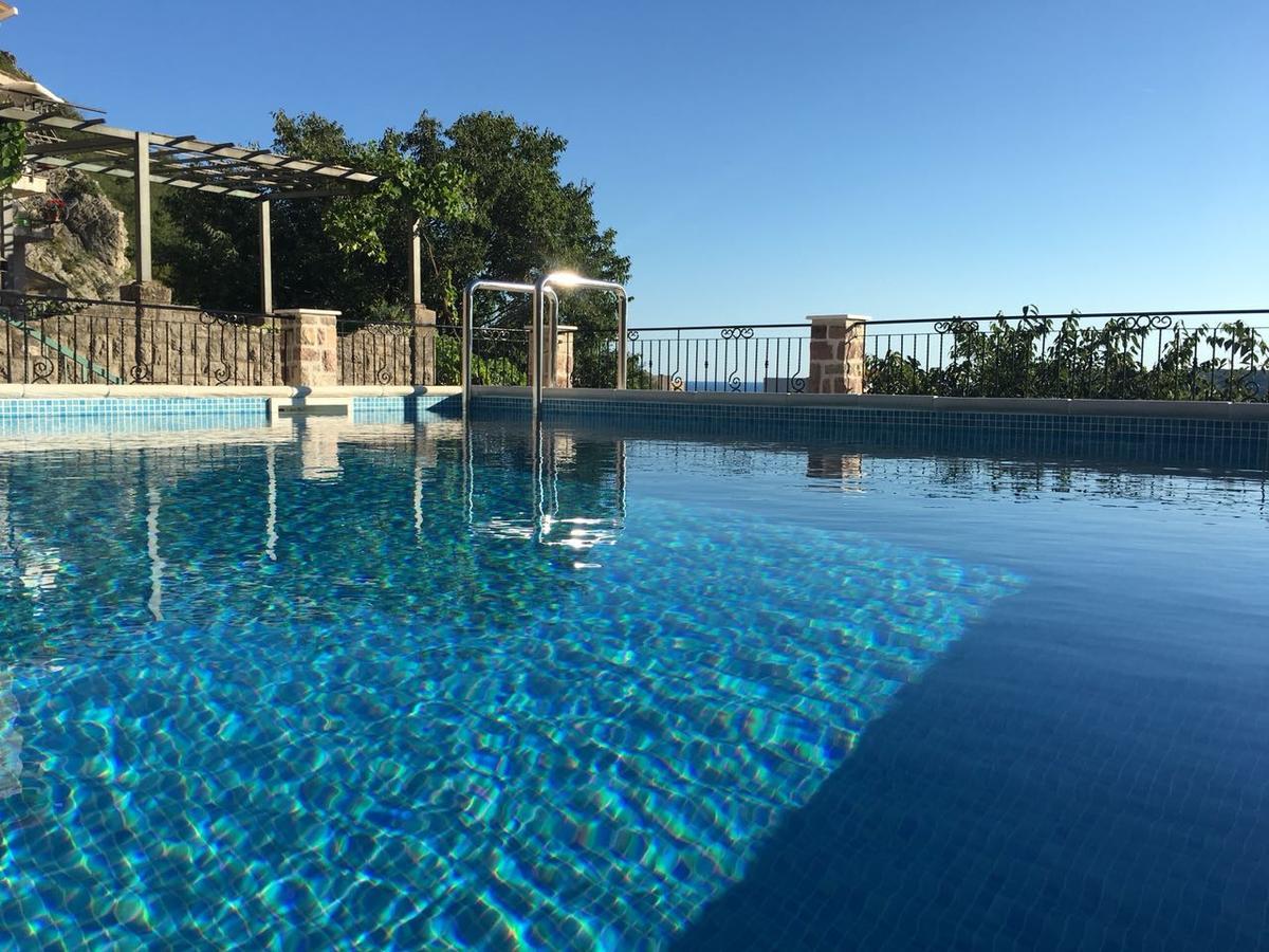 Luka Villa Bečići Exteriör bild