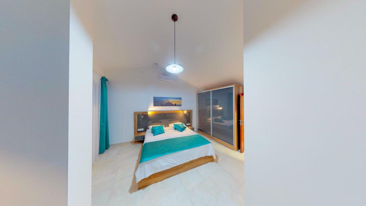 Luka Villa Bečići Exteriör bild
